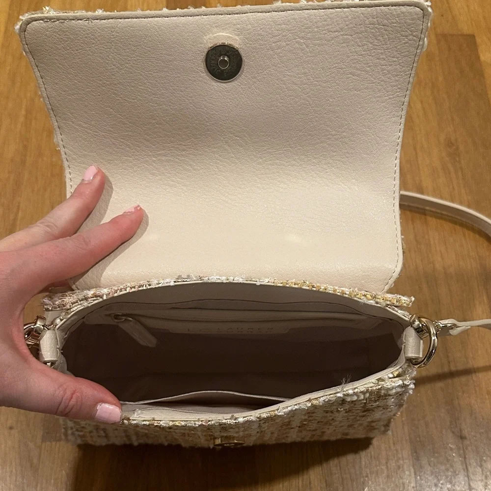 LC Lauren Conrad | Elegant Tweed Handbag with Chain Handle - Picture 7 of 16